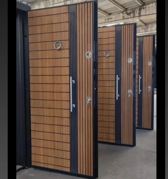 Ölçüye Özel Sipariş Çelik Kapı ve Dükkân Showroom Modelleri, Mersin: fotoğraf 5