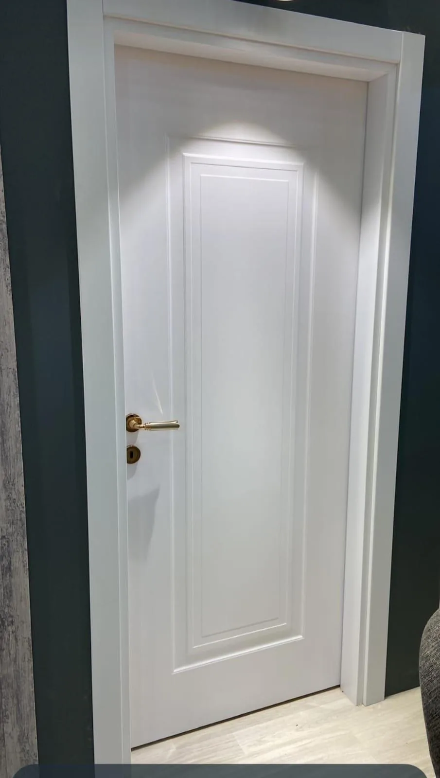 Özel İmalat Çelik Kapı ve Dükkân Showroom Modelleri - fotoğraf 3