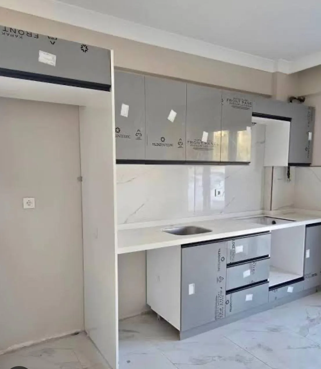 Yenişehir Kulpsuz Gola Profil Mutfak Dolabı - fotoğraf 3