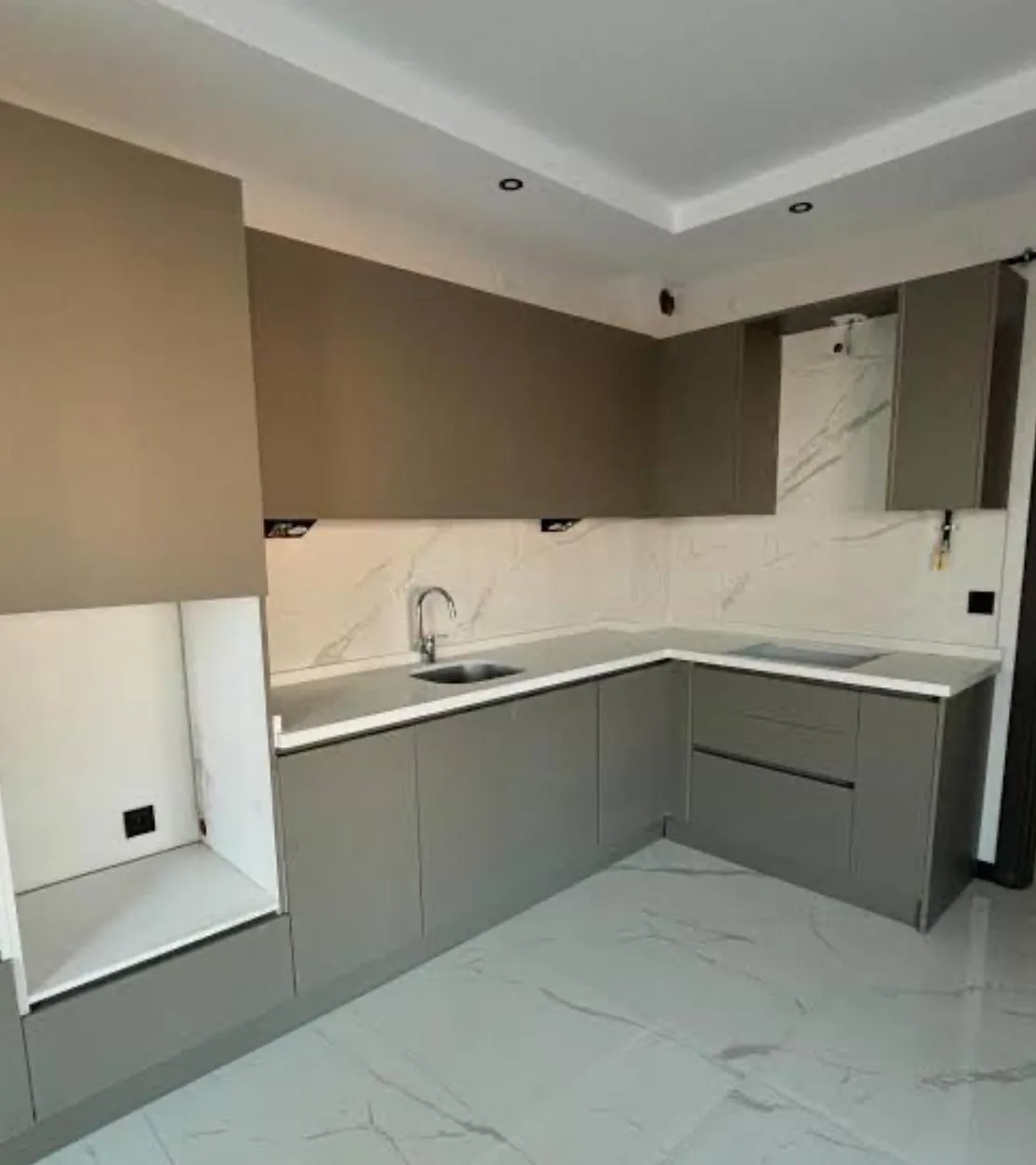 Yenişehir Kulpsuz Gola Profil Mutfak Dolabı - fotoğraf 2